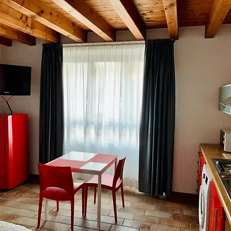 Casa Cleopatra Ii Apartament Bergamo