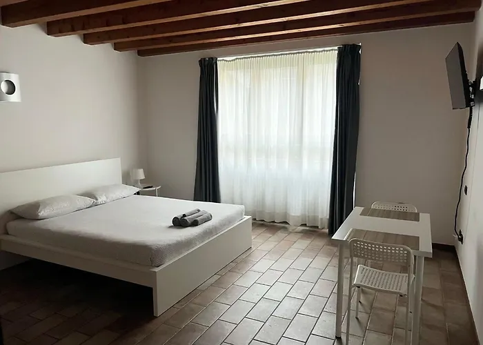 Casa Cleopatra Ii * Bergamo